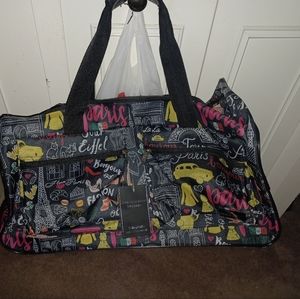 Paris duffle with wheels